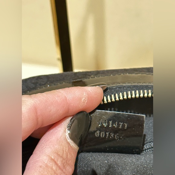 Gucci GG Canvas Abbey D-ring Bag - Very Good Condition - Picture 9 of 10